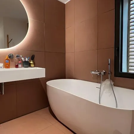 La Dolce Vita - Townhouse With Le Grau-du-Roi